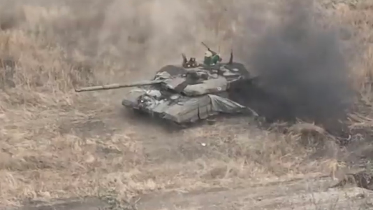 Hizbullah Hareketi, İsrail’e ait askeri tankı vurduğunu duyurdu