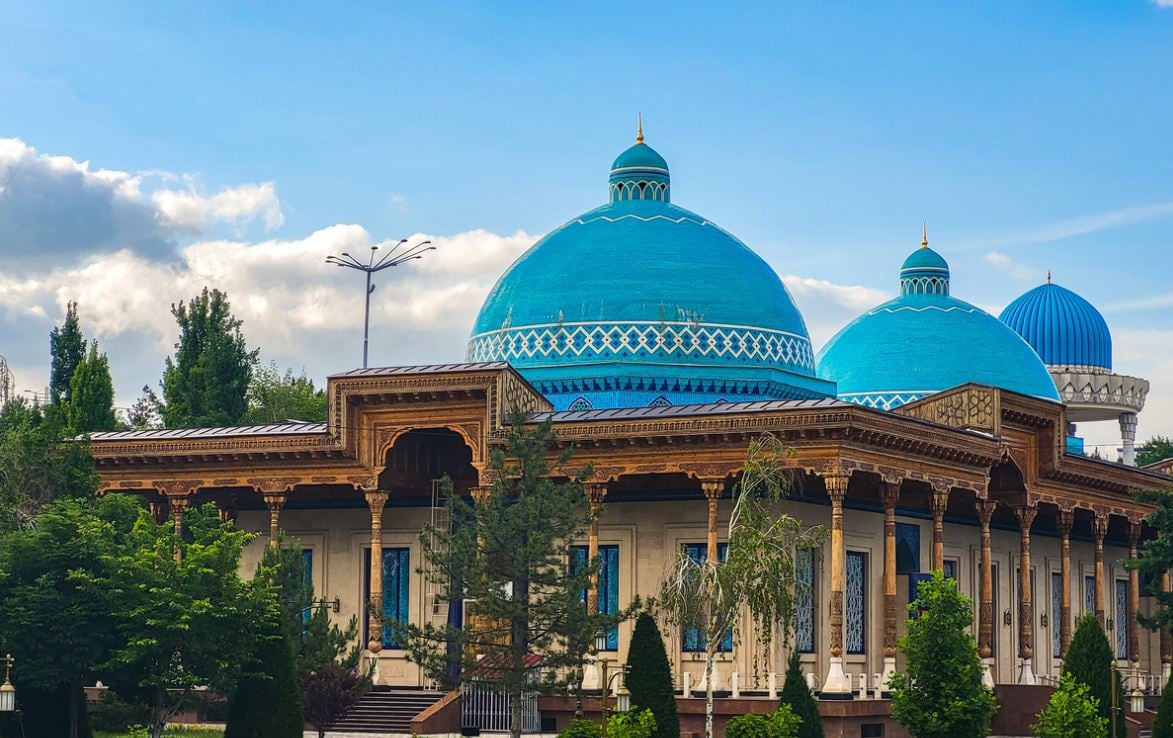Özbekistan’da siyasi baskı kurbanları için komisyon kuruldu